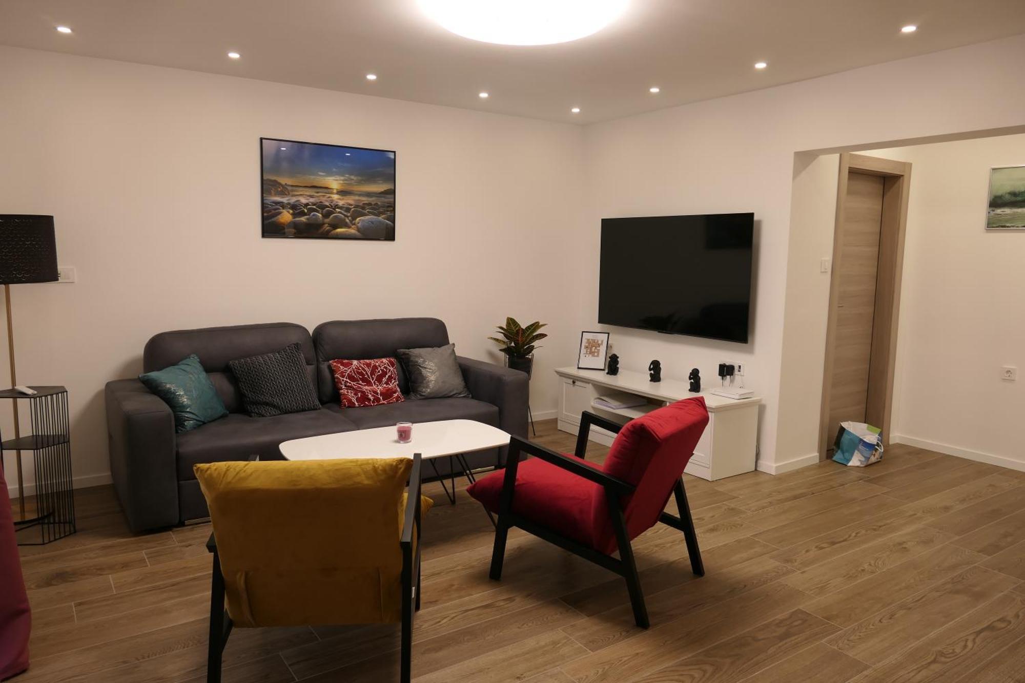 קריקווניצה Apartmani Bura מראה חיצוני תמונה