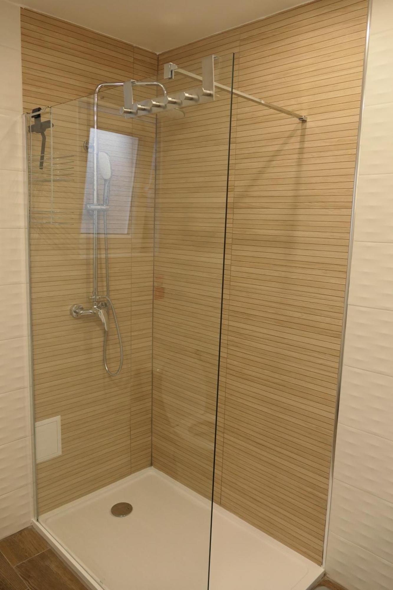 קריקווניצה Apartmani Bura מראה חיצוני תמונה