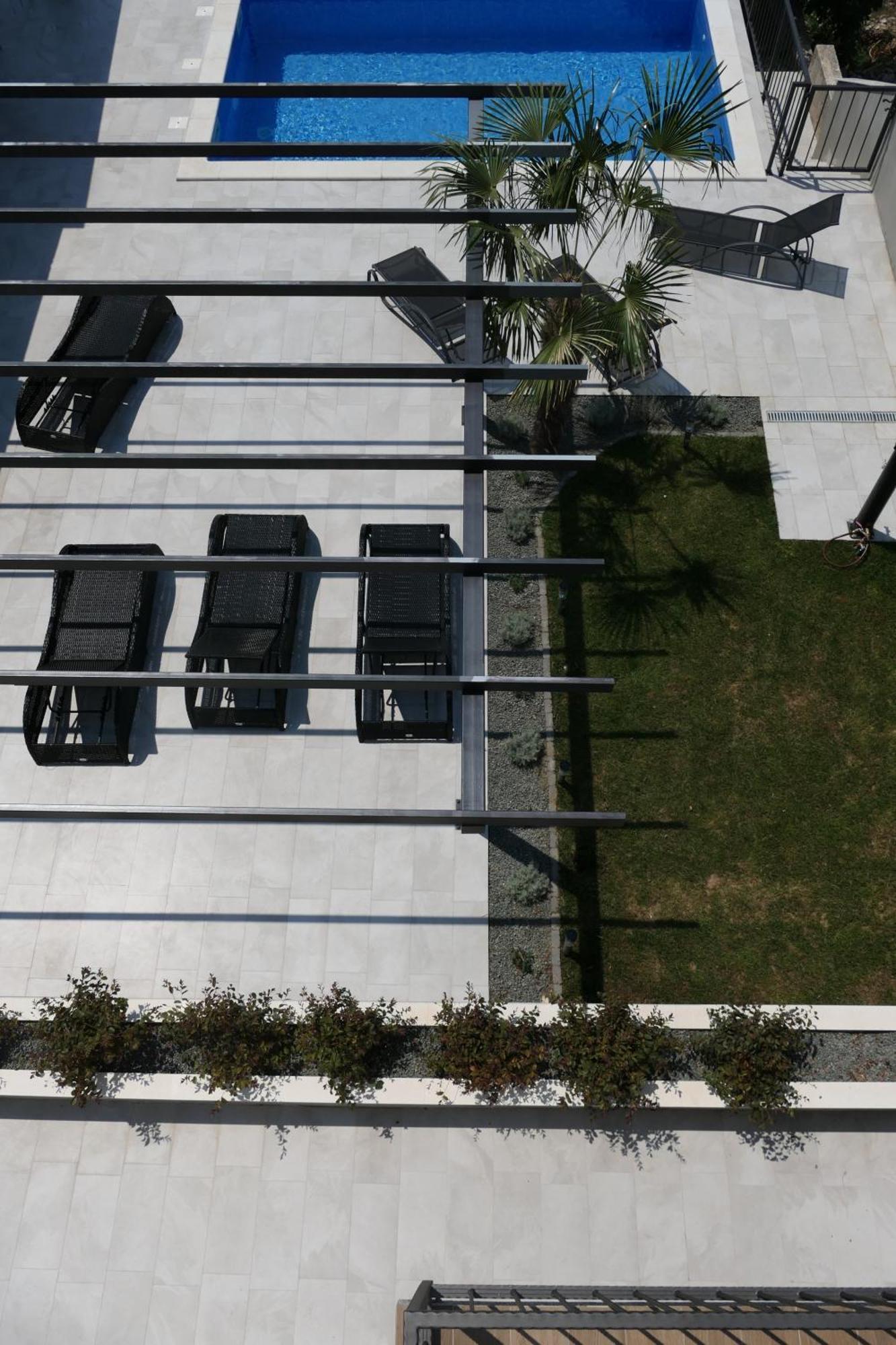 קריקווניצה Apartmani Bura מראה חיצוני תמונה