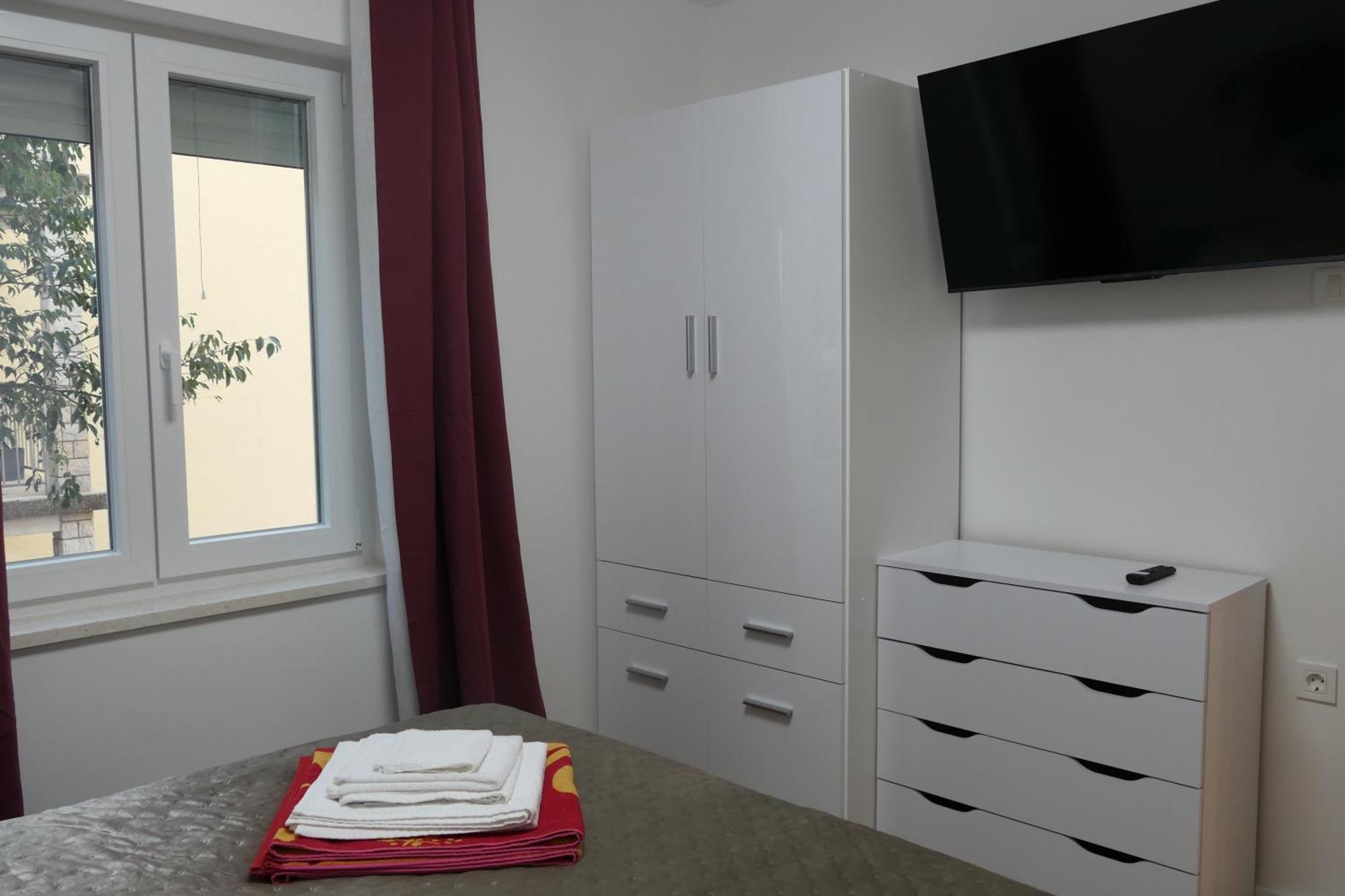קריקווניצה Apartmani Bura מראה חיצוני תמונה